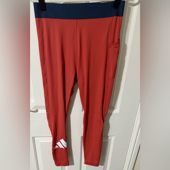 2/$25 NWT large adidas · Techfit Life Mid-Rise women's leggings - Picture 4 of 6